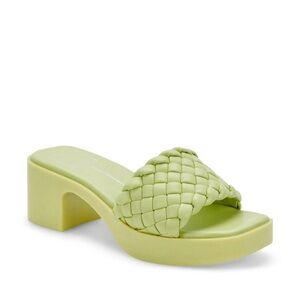 Dolce Vita Goldy Platform Sandal in Light Green Stella